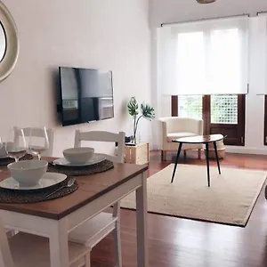 Muy Luminoso En San Mamés Apartamento